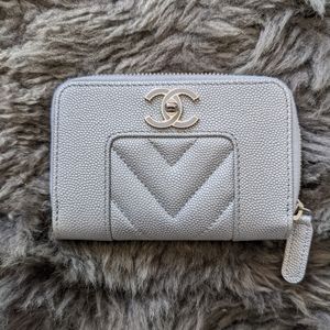 CHANEL, Accessories, Chanel Zippy Card Holder